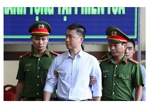 33 ngân hàng thu lời trong vụ án Phan Văn Vĩnh