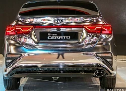 Kia Cerato 2019 cập bến Đông Nam Á với "bộ cánh" mạ crôm sáng lóa mắt