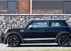 Xe Mini phiên bản John Cooper Works Knights sắp ra mắt