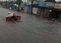 Bão số 9: Mưa lớn, nhiều tuyến đường ở Bình Dương ngập sâu