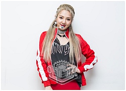 Hyoyeon chia sẻ phản ứng của các thành viên SNSD khi nghe bài hát mới của mình, tiết lộ tai nạn khi quay MV