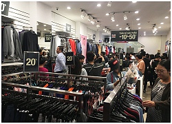 Mặt hàng thời trang hút khách, đồ gia dụng ế ẩm trong ngày Black Friday