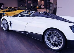 Siêu xe triệu đô Pagani Huayra mui trần đầu tiên được rao bán trên thế giới