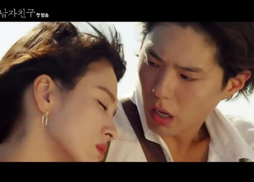 Encounter tập 1: "Trâm anh thế phiệt" là vậy nhưng Song Hye Kyo vẫn "bào" chàng sinh viên nghèo Park Bo Gum