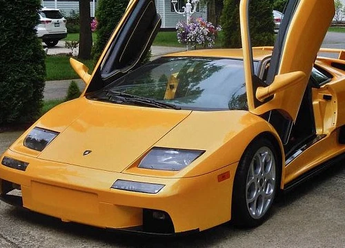 Lamborghini Diablo "nhái" tinh vi y như thật