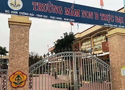 Nam Định: Xác minh hình ảnh bé trai 4 tuổi bị nhốt ở phòng học, buộc dây, treo lên cửa sổ