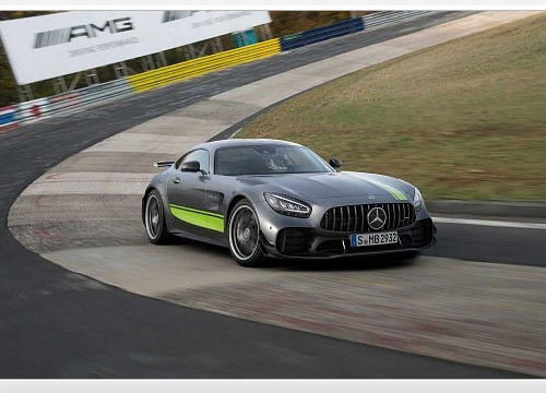 Mercedes-amg gt 2020 chính thức ra mắt, cạnh tranh porsche 911