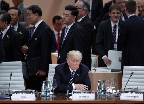 Trump đích thân tiết lộ lý do "cạch mặt" Putin tại G20