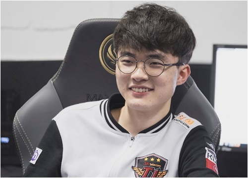 Vượt qua cả tá đối thủ, Faker chính thức có tên trong Quảng Trường Danh Vọng Esports nhờ lượng bình chọn khổng lồ từ fan hâm mộ