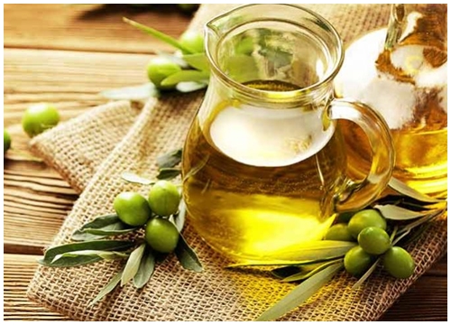 Bí quyết làm đẹp mỗi ngày với dầu Olive