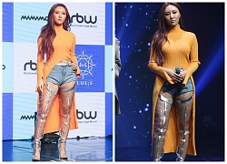 Hwasa (Mamamoo) đi boot ngầu lắm nhưng người ta đặt câu hỏi: liệu có chảy mồ hôi và bốc mùi không nhỉ?