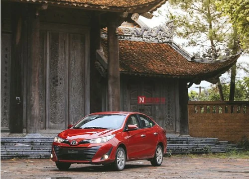 Khi nào Toyota Vios sẽ mất ngôi vương doanh số tại Việt Nam?