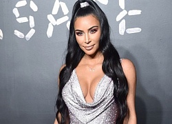 Kim Kardashian hút triệu like với ảnh gần như "nuy" khoe lấp ló khuôn ngực