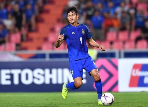 "Máy ghi bàn" Kraisorn nói điều bất ngờ về cơ hội phá kỷ lục tại AFF Cup