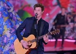 Ngắm 'nam thần' Shawn Mendes mòn mắt, thêm dàn Victoria's Secret phụ hoạ: con dân sao chịu thấu?