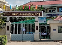 Vợ xúc phạm thầy giáo vì chiếc quần, chồng đến trường xin lỗi