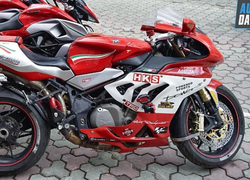 Dàn xe mv agusta tụ họp ngày cuối năm tại hà nội