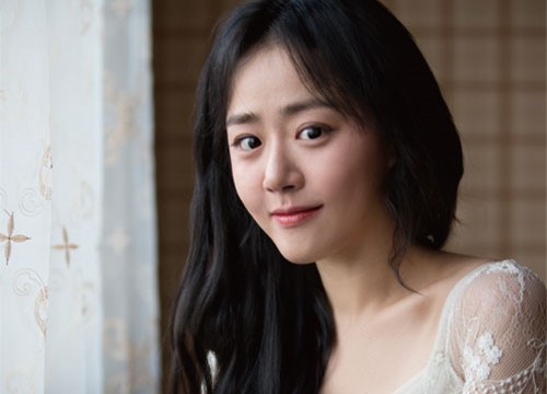 Mỹ nhân 'Trái tim mùa thu' Moon Geun Young tái xuất sau hơn 1 năm nghỉ ngơi vì phẫu thuật