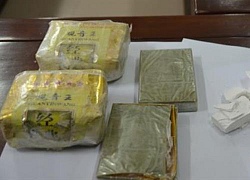 Chi 300 triệu mua 2 bánh heroin, 2 kg ma túy đá về bán