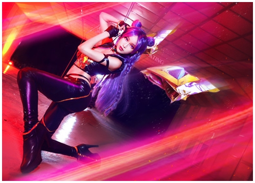 Mê mẩn cosplay K/DA Kai'Sa đầy xinh đẹp đãi mắt game thủ Việt