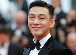 Yoo Ah In bất ngờ được vinh danh là nam diễn viên xuất sắc nhất 2018