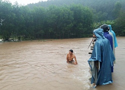 Đi qua đập tràn, thanh niên 9x bị nước lũ cuốn trôi mất tích