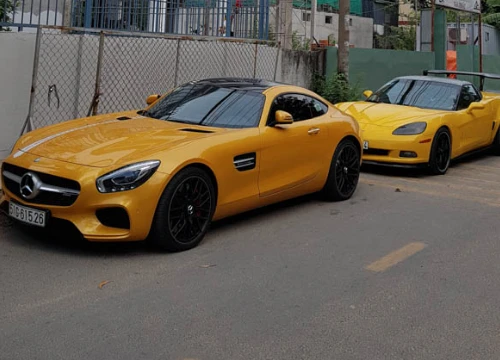 Siêu xe Mercedes-AMG GT S thả dáng cùng Chevrolet Corvette C6 hàng hiếm tại con hẻm nhỏ Sài thành