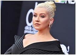 Thất bại nặng nề với 'Liberation', Christina Aguilera đã vội vã quay trở lại làng nhạc để 'phục thù'!