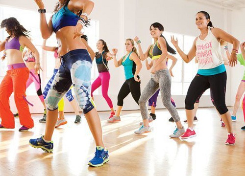 Cô gái thoát trầm cảm nhờ nhảy zumba mỗi ngày