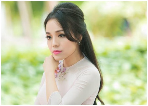 Lan Anh gây ngạc nhiên khi ra album bolero