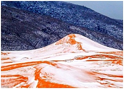 Ngắm tuyết rơi trên sa mạc Sahara đẹp "mê li"