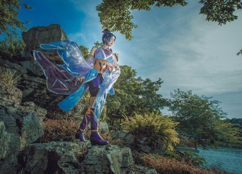 Cosplay lung linh huyền ảo của Fiora Phi Kiếm