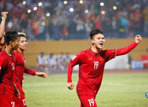 'Hình ảnh bóng đá Việt Nam càng mãnh liệt hơn sau ngôi vô địch AFF Cup'