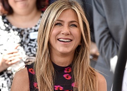 Jennifer Aniston tuyên bố 'không có đàn ông nhưng chị đây vẫn cực kì hạnh phúc' giữa tin đồn tái hợp Brad Pitt