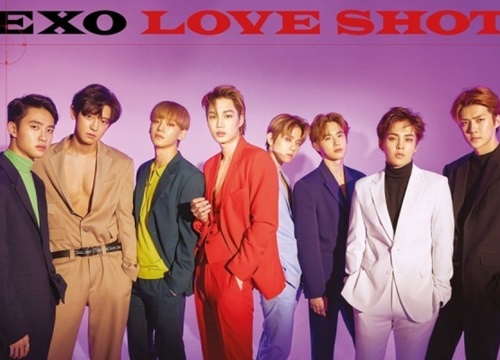 Vừa ra mắt, album repackage 'Love Shot' của EXO đã đè bẹp thành tích của đàn anh 'Don't Mess Up My Tempo'