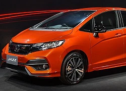 700 triệu đồng, mua Honda Jazz 1.5RS 2018 hay Ford EcoSport 1.0L?