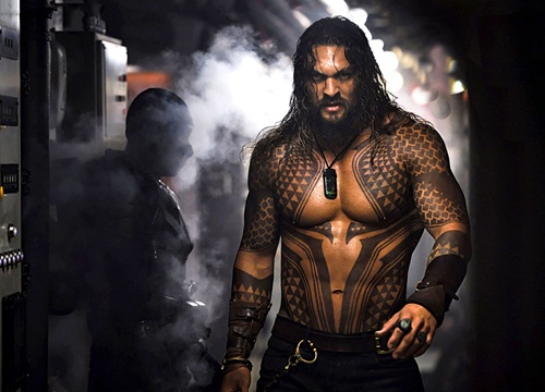 'Aquaman' Jason Momoa: Gã tài tử yêu biển, tôn sùng vợ hết mực