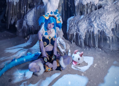 Cosplay vô cùng xinh đẹp của Neeko Mùa Đông Kỳ Diệu