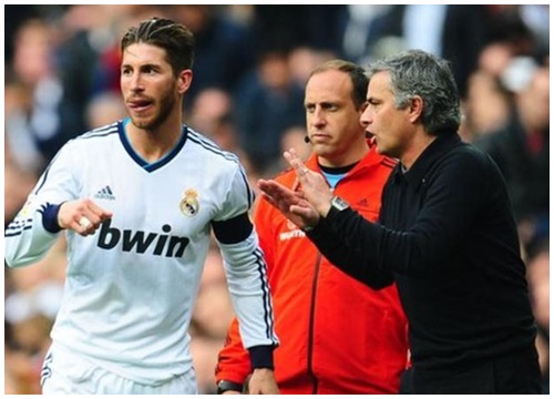 Ramos khó chịu khi nghe tin đồn HLV Mourinho trở về Real