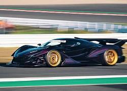 Siêu xe triệu đô Apollo Intensa Emozione lần đầu đến Nhật Bản đã được hàng trăm siêu xe đón tiếp