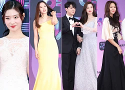 Thảm đỏ KBS Entertainment Awards: Cặp vợ chồng trẻ nhất Kpop xuất thần, vợ Lee Dong Gun lấn át dàn nữ thần