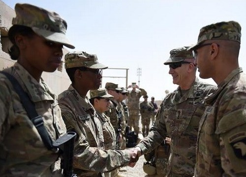 NATO: Chỉ huy Mỹ tại Afghanistan không nhận được lệnh rút quân