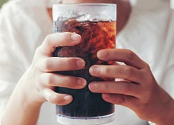 Uống soda, đồ uống ngọt làm tăng nguy cơ mắc bệnh thận mãn tính