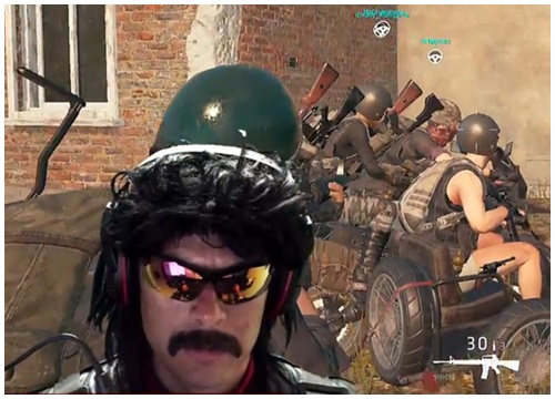 Vừa chơi lại Fortnite chưa bao lâu, Dr Disrespect đã lại nổi giận đòi xóa game khi bất mãn vì bị coi thường