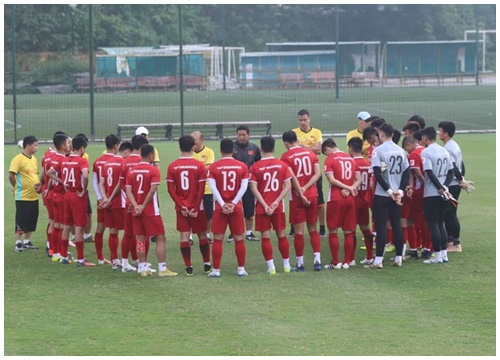 Asian Cup 2019: 'Cơn ác mộng' bóng chết có tiếp tục ám ảnh ĐT Việt Nam?