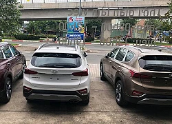 Hyundai Santa Fe 2019 ồ ạt về đại lý trước ngày ra mắt: Xe nhiều nhưng vẫn kênh giá 100 triệu đồng