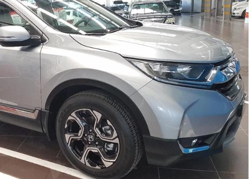 Giá tăng 10 triệu, Honda CR-V 2019 tại Việt Nam 'cắt' tính năng cảm ứng âm lượng trên vô-lăng