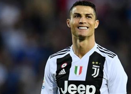 Sắp bước sang tuổi 34, Ronaldo rớt giá chóng mặt, bật khỏi top 10 cầu thủ giá trị nhất thế giới