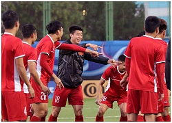 Tuyển Việt Nam 'hành xác' trước ngày khai mạc Asian Cup