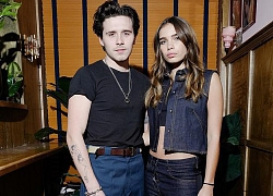 Brooklyn Beckham được bạn gái thể hiện tình cảm bằng cách cực tinh tế, chỉ fan có đôi mắt cú vọ mới nhận ra!